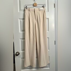 Uniqlo Pleated Wide Leg Pants- Cream color